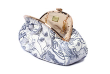 Cargar imagen en el visor de la galería, Regina Moody Girls
